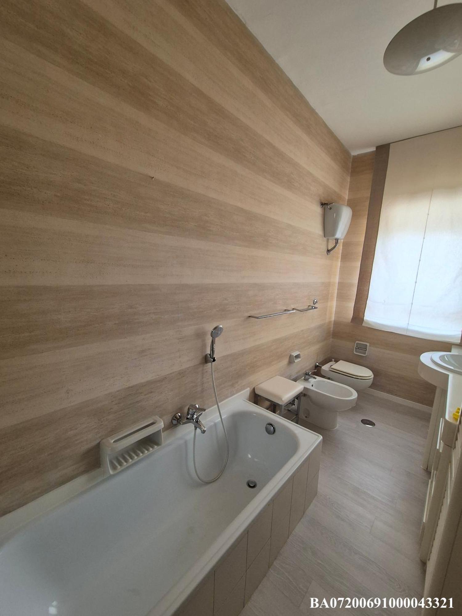 Front Beach Apartment - 3 Bedrooms Bari Zewnętrze zdjęcie