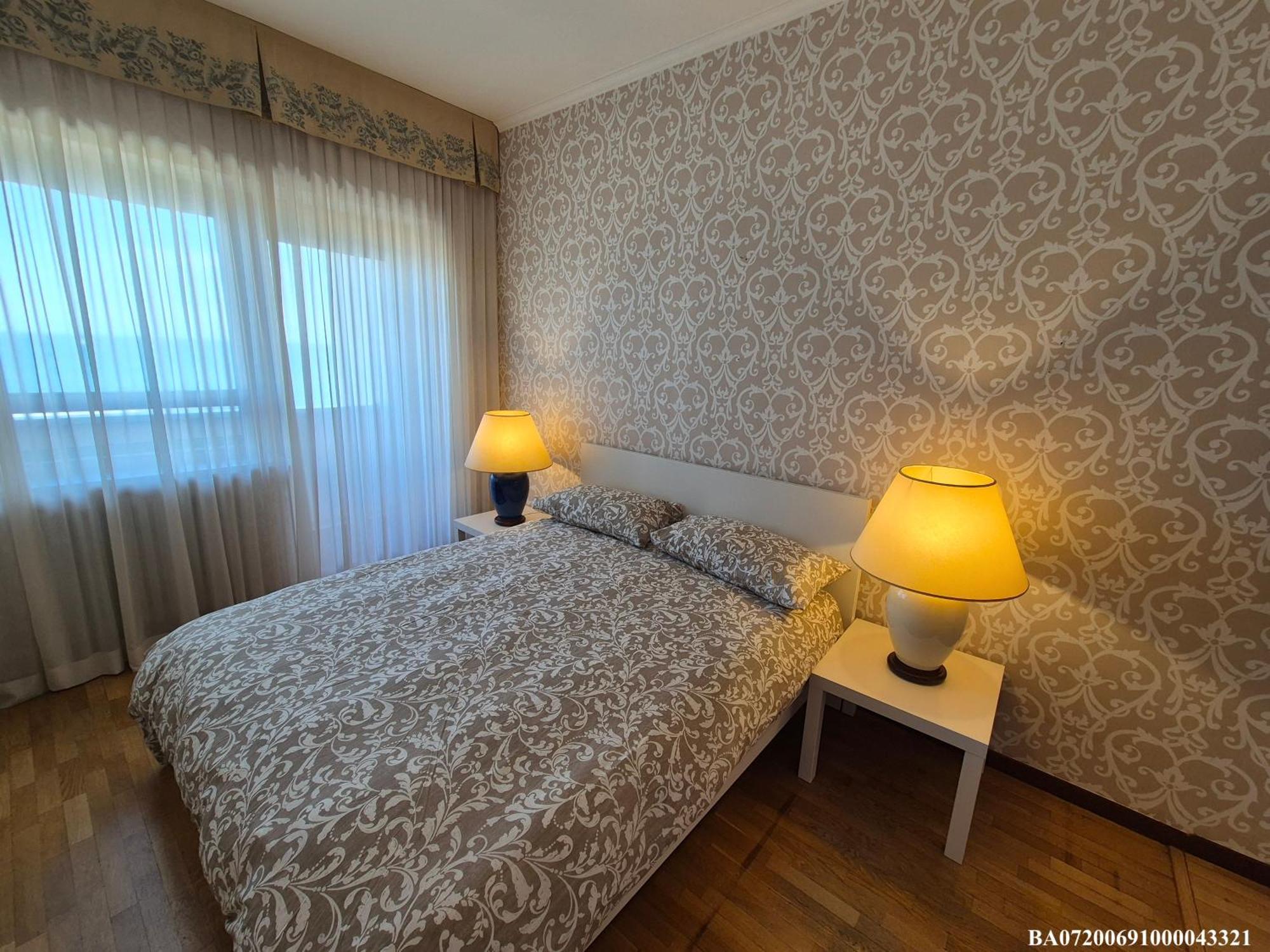 Front Beach Apartment - 3 Bedrooms Bari Zewnętrze zdjęcie